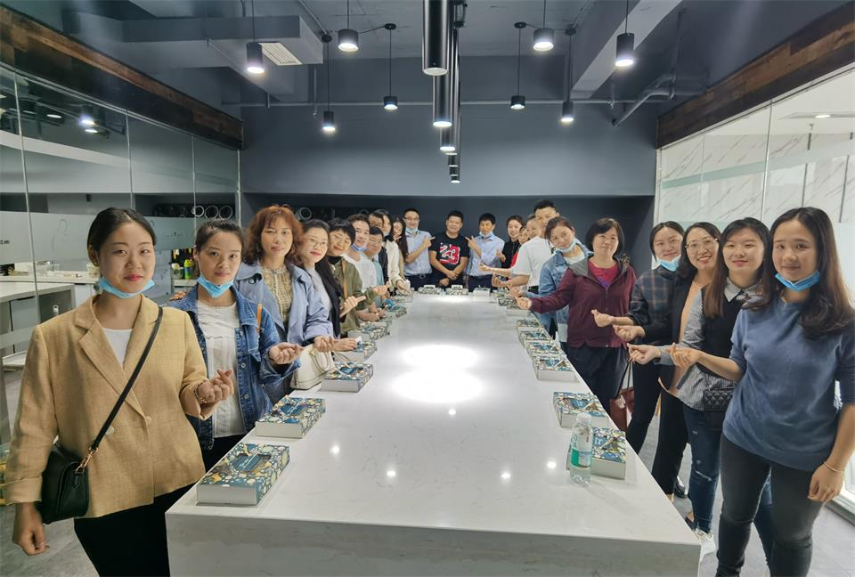 月饼1.jpg 月饼1.jpg